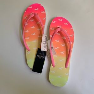BRAND NEW Hollister Summer Flipflops